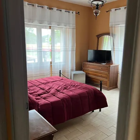Ducato Delle Seimiglia Couette-café 4*