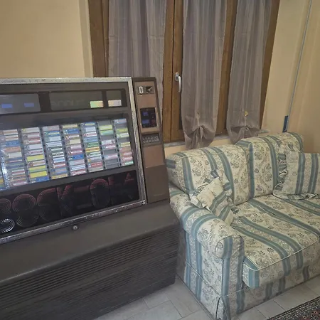Ducato Delle Seimiglia Couette-café 4*